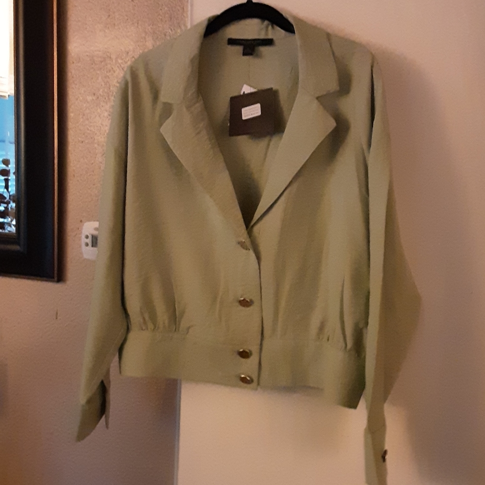 Jacket - Picture 2 of 3